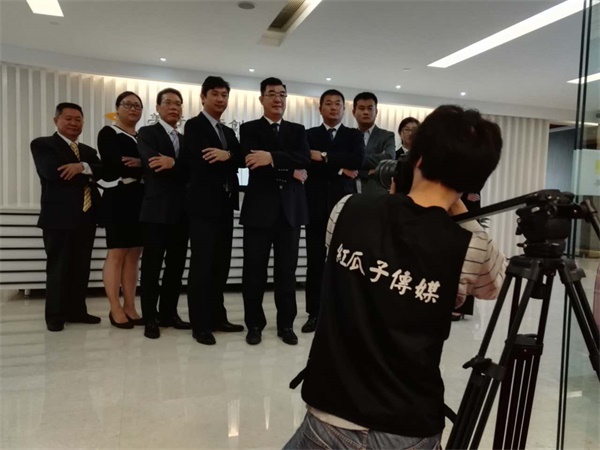 紅瓜子傳媒，專業的視頻制作團隊.jpg