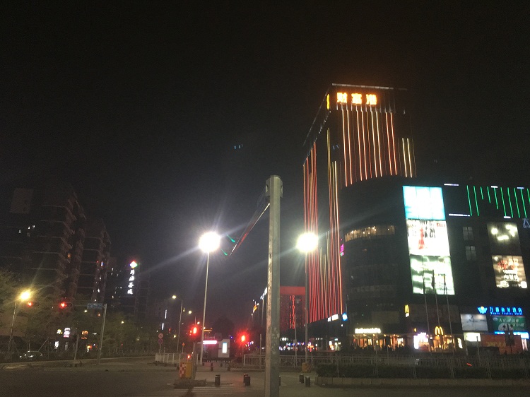 跟著馬總集五福，不如跟著楊總拍個企業宣傳片